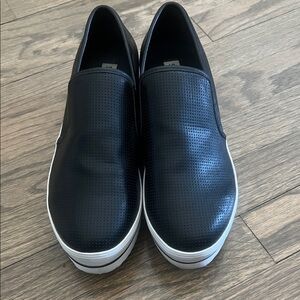 Steve Madden Black Slip-On Women’s Platform Shoes, Size 8